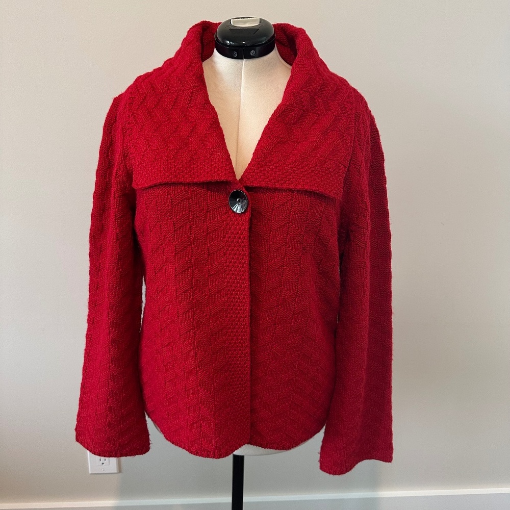 JM Collection 1 Button/snap closure, shawl collared Deep red cardigan. Large